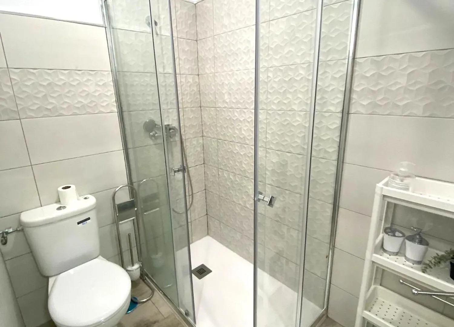 Casa Parras Basilica Apartment Seville Homestay