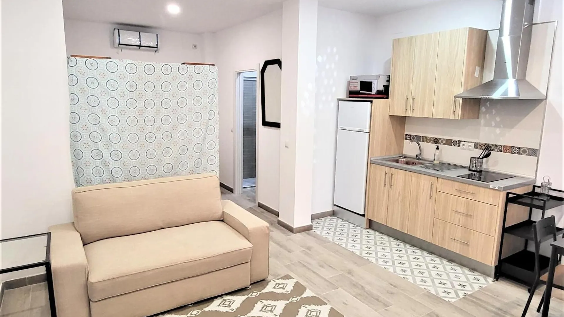 Homestay Casa Parras Basilica Apartment Seville