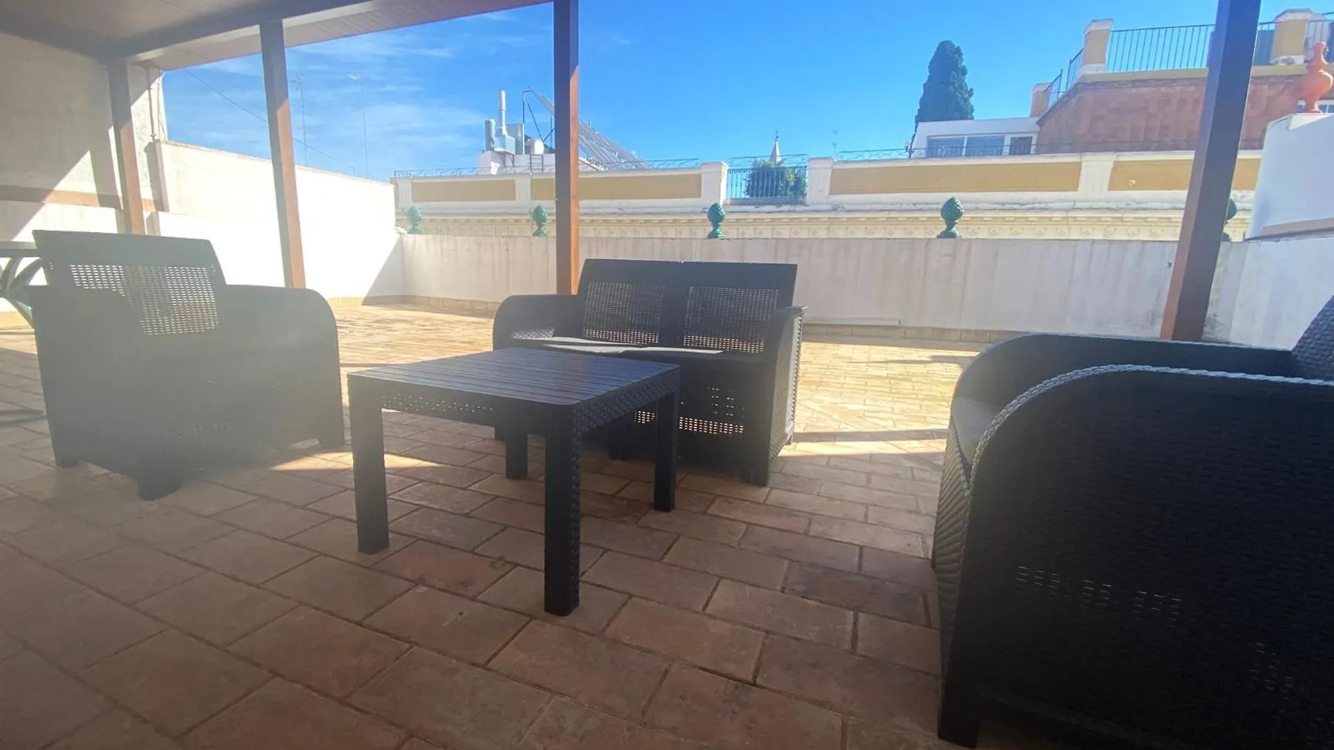 Casa Parras Basilica Apartment Seville Homestay